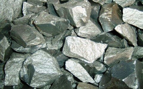 Manganese ore, metallic grey angular lumps